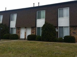 706 White Oak Dr APT 4, O Fallon, IL 62269