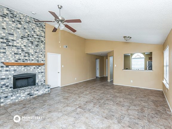 2nd image of 4351 Largo Dr