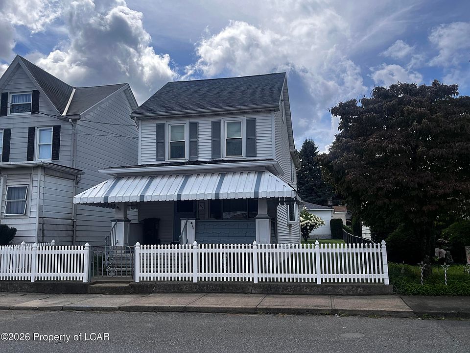 1st image of 350 Adams St