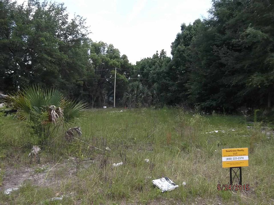2nd image of 914 Malloy Ave W