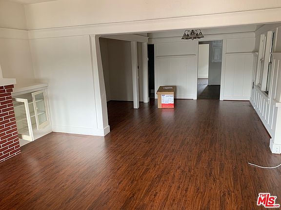 4th image of 957 W 47th St