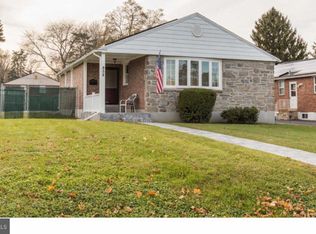 858 Springhaven Rd, Springfield, PA 19064