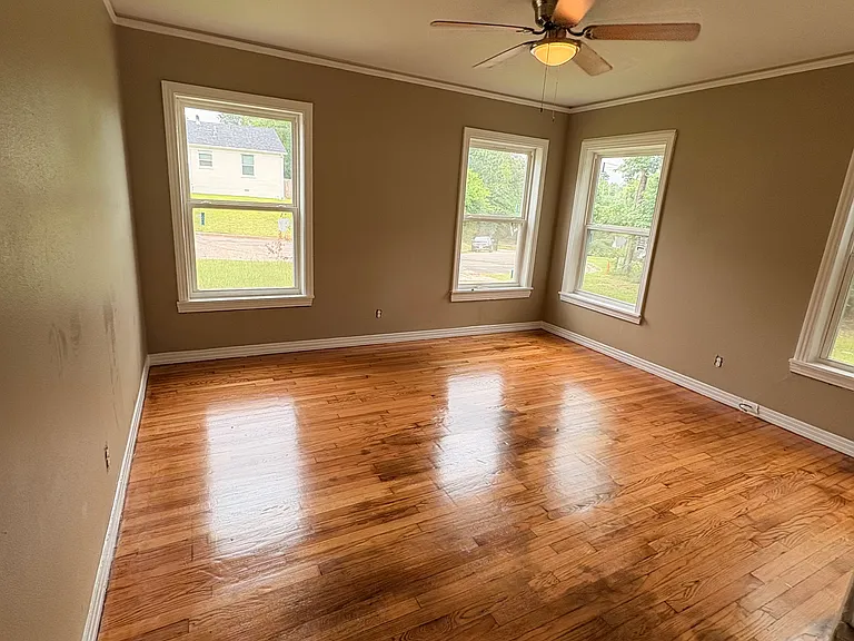 1030 S Azalea Dr — Photo 6