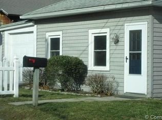 10 Tryon Ave, Groton, CT 06340