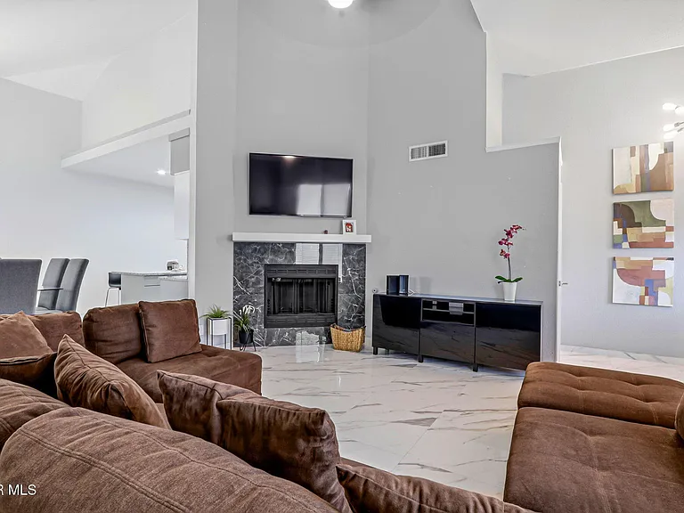 1117 Sun Shadow Dr — Photo 10