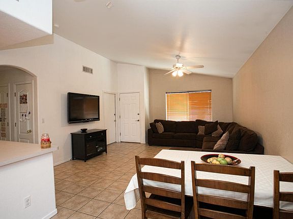 4th image of 2208 W Silverbell Oasis Way