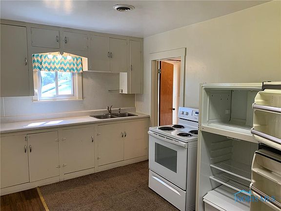 4th image of 1002 Mourning Dove Ln