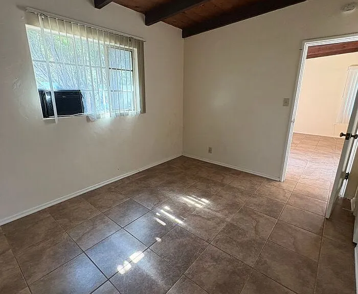 3414 E Lee St — Photo 7