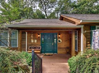 323 Overlook Rd #12, Sapphire, NC 28774