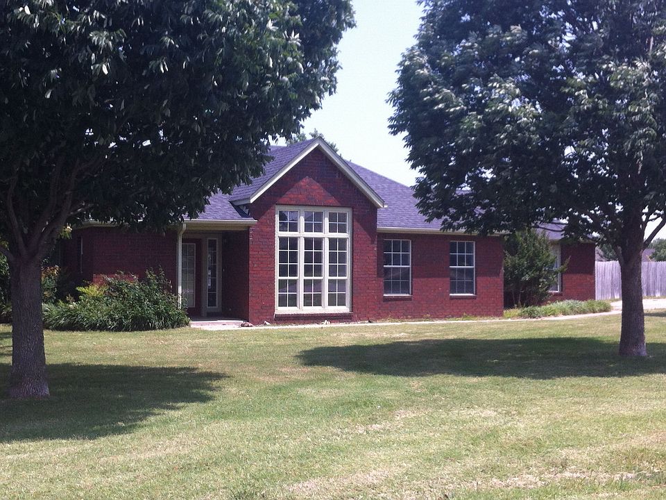 1st image of 10705 Canyon Oaks Ct