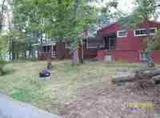 2 Mohawk Trl, Huntington, WV 25705