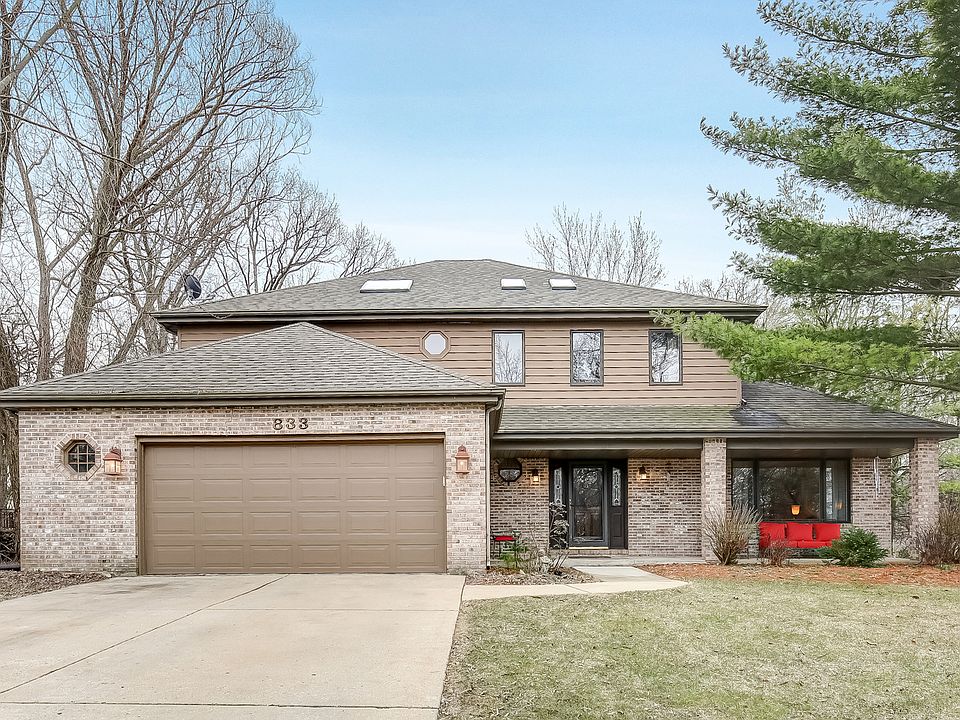 1st image of 833 Kingston Ln