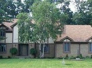 5080 Longrifle Rd, Westerville, OH 43081