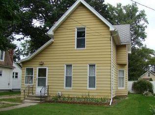 526 N Pleasant St, Jackson, MI