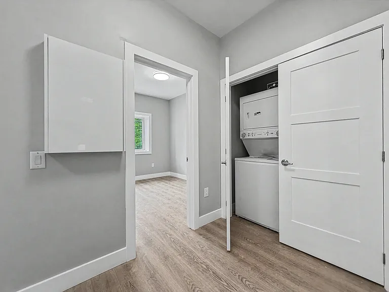 199 Pine St #6 — Photo 9