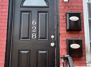 628 Tasker St, Philadelphia, PA 19148