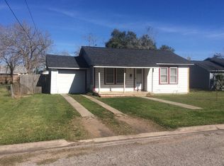 1410 Warren Ave, Victoria, TX 77901