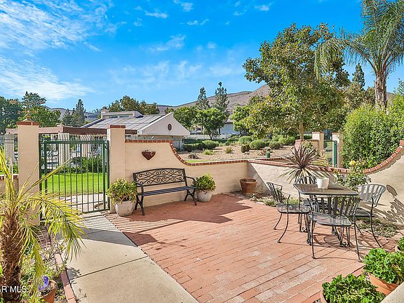 3rd image of 228 Country Club Dr Unit B