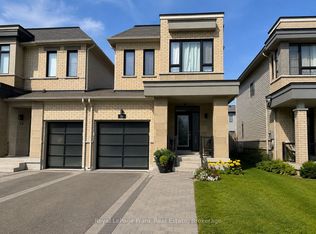 18 Larkin Ln, Clarington, ON L1C2W3