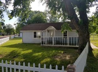 1006 Kennedy Dr, Yankton, SD 57078