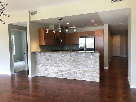 2nd image of 3601 Arapahoe Ave #D223