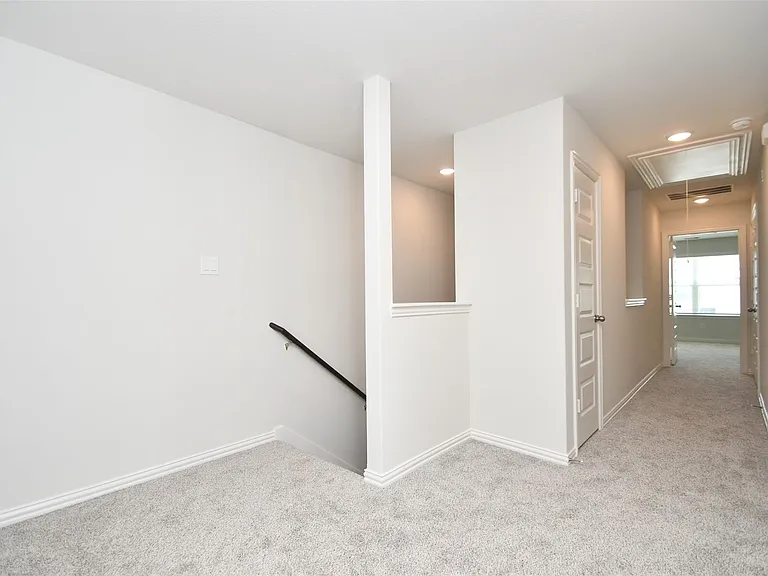 27823 Western Creek Ct — Photo 18
