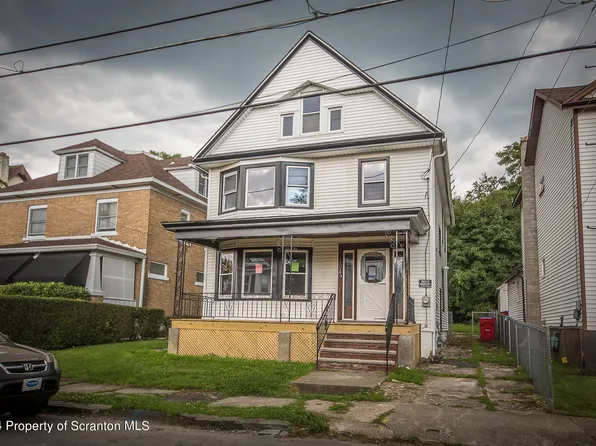 104 Park St, Carbondale, PA 18407