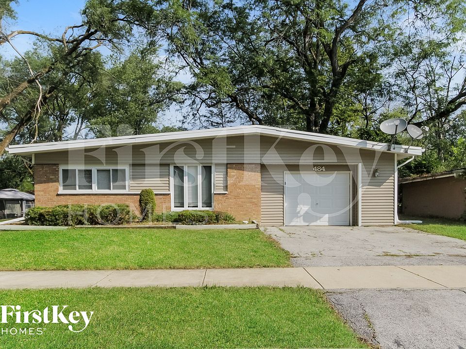 1st image of 484 Talala St