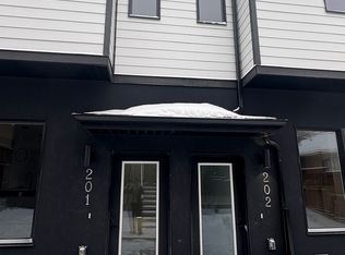 116 43rd Ave NE, Calgary, AB T2E2N6