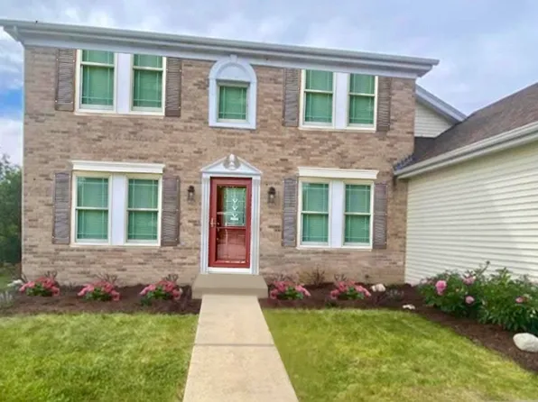 324 Cornwall Ave, South Elgin, IL 60177