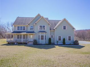 35 Laurel Hill Dr, Westtown, NY 10998
