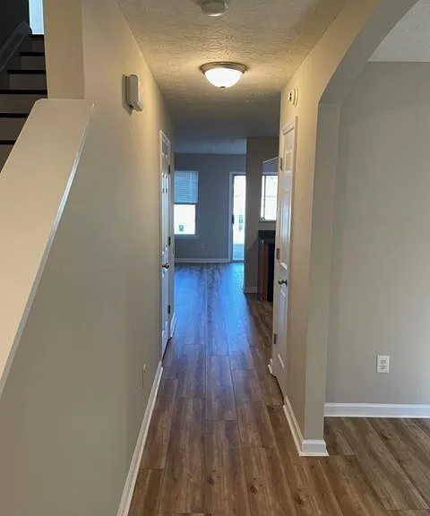 9490 Lakeview Rd — Photo 16