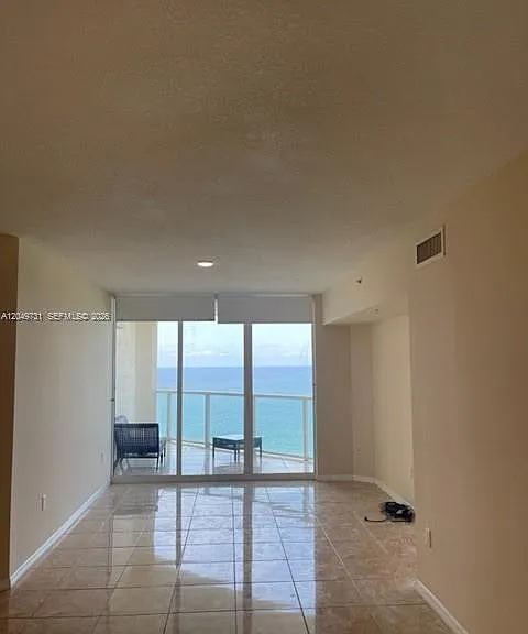 16699 Collins Ave #3910 — Photo 6