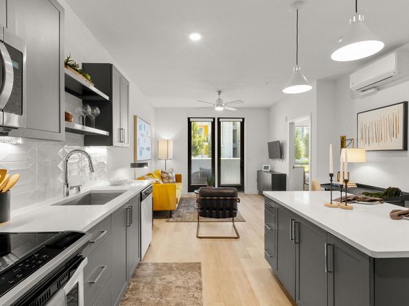 1567 Bartlett Ln #13305