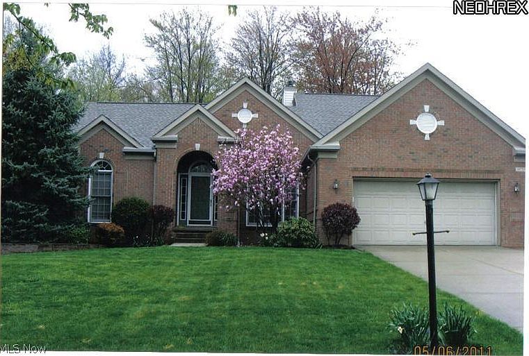 1st image of 18759 Walnut Dr