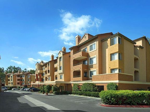 2nd image of 10094 Paseo Montril APT 615