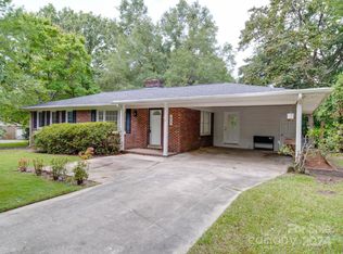610 Davis St, Lancaster, SC 29720