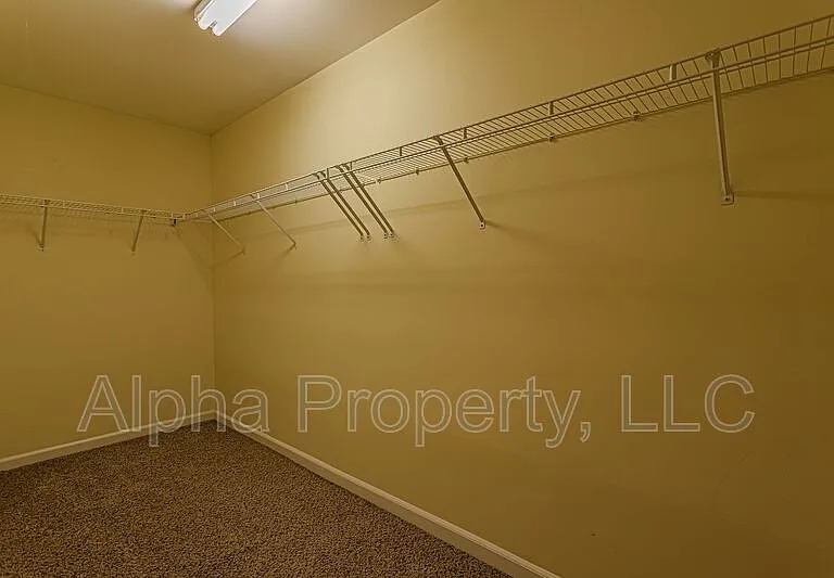 142 Spring Crossing Cir — Photo 13