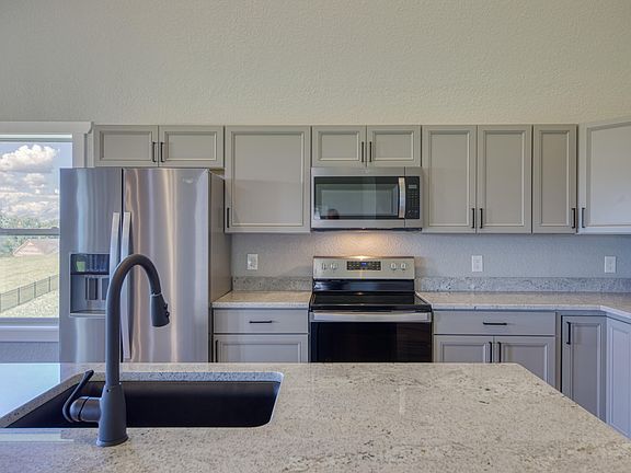 5th image of 2744 Vista Meadows Ln