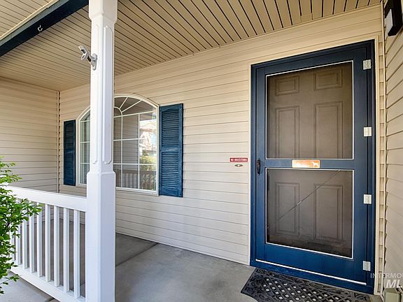 4th image of 2410 N Hawaiian Hawk Pl