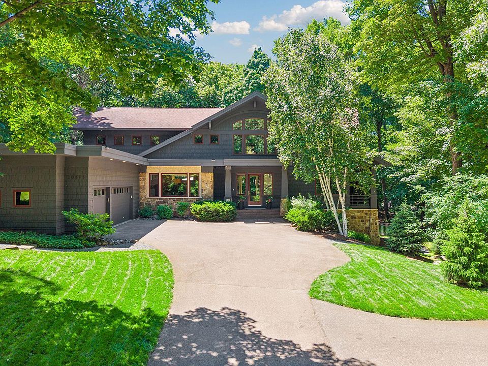 1st image of 20895 Spencer Ln