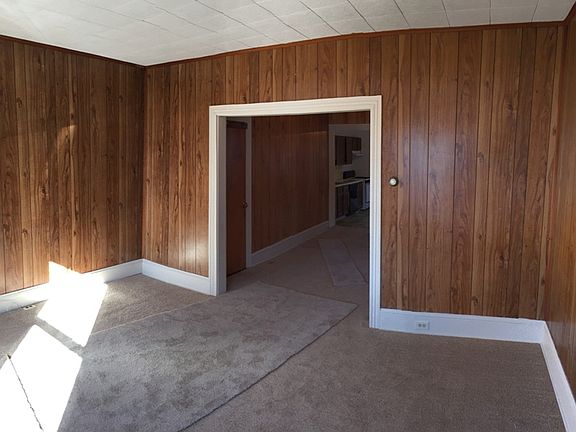 Living Room pic2_01192015