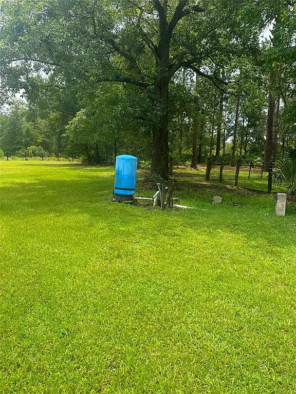3 bed, 2.0 bath, 1488 sqft, $2,300 — Photo 4