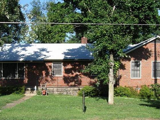 1st image of 914 Vine St