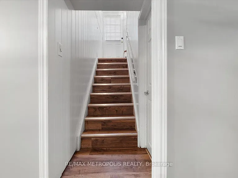23 Silver Aspen Cres #MAIN — Photo 25