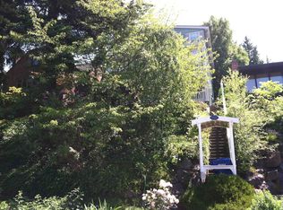 4172 42nd Ave NE, Seattle, WA 98105