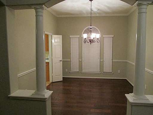 2nd image of 3212 Keithwood Dr