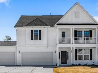 400 Yarrow Dr, Lexington, NC 27295
