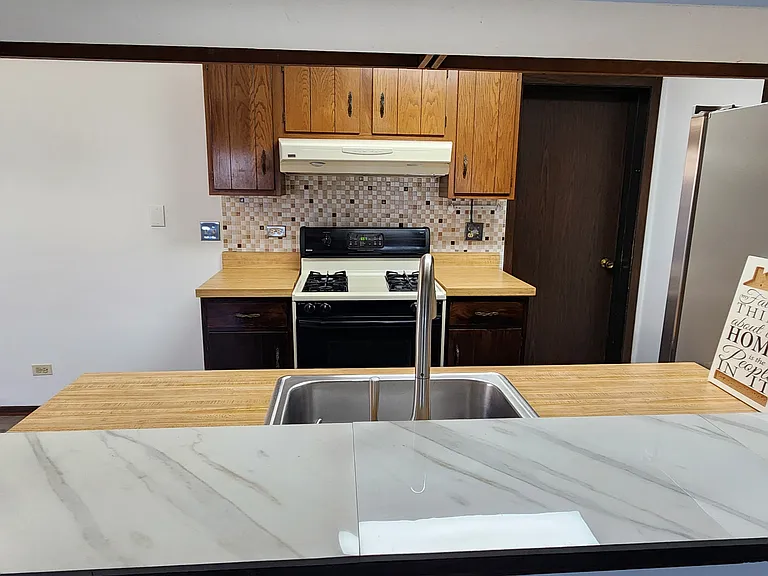 322 Russet Way — Photo 11