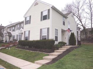 52 Village Dr, Schwenksville, PA 19473